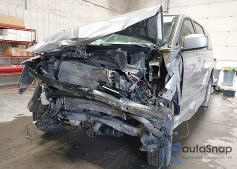 2015 Dodge Grand Caravan Sxt из США, поврежденный, VIN 2C7WDGCGXFR703607